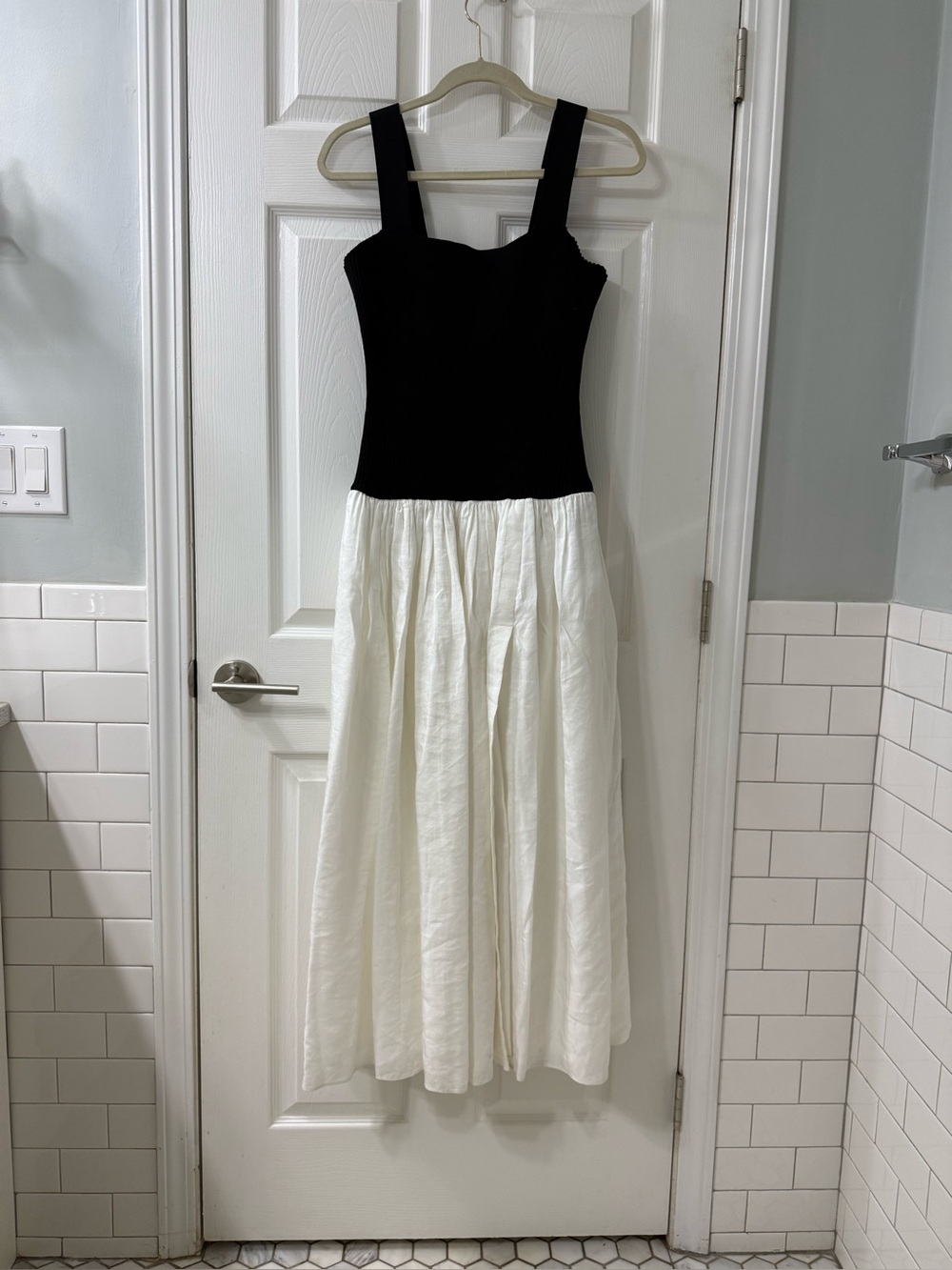 La Ligne Black and White Midi Dress -Small - Picture 8 of 14